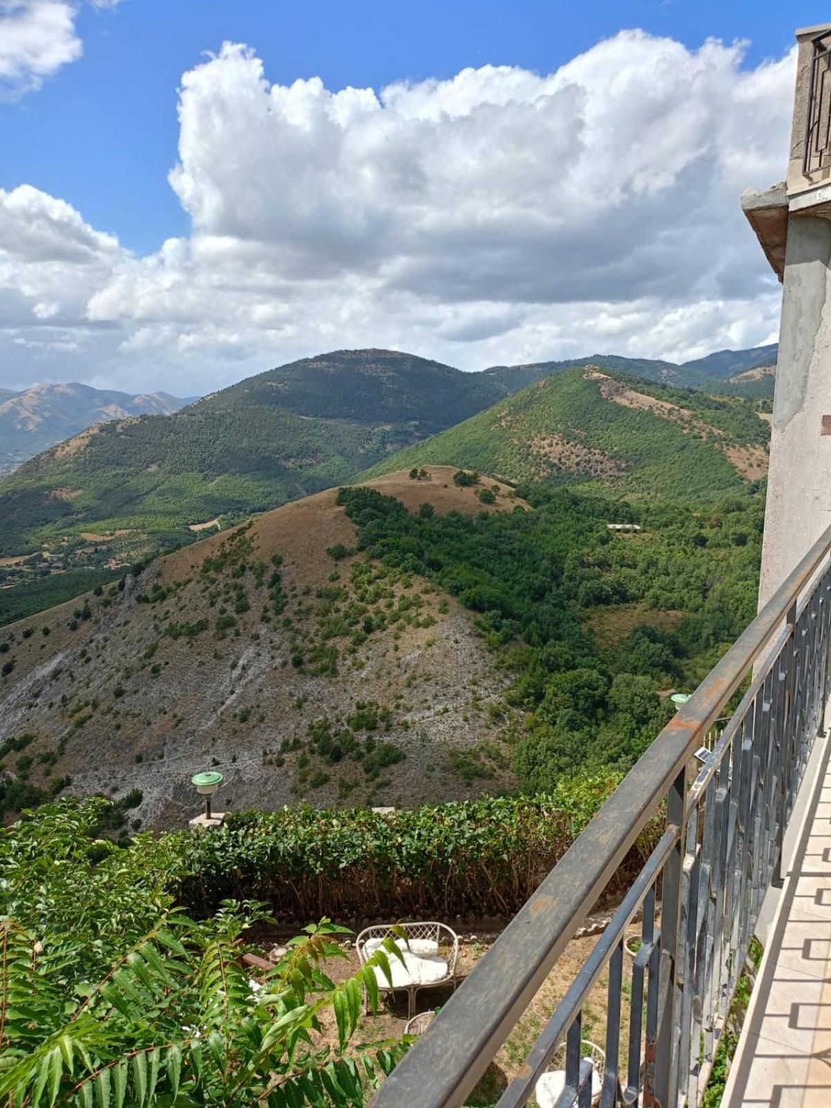 Marsicovetere Locazione Turistica" La Rupe" 빌라 외부 사진